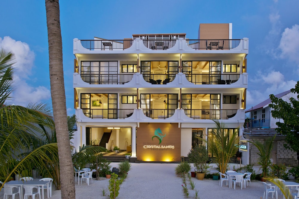 Crystal Sands Beach Hotel
