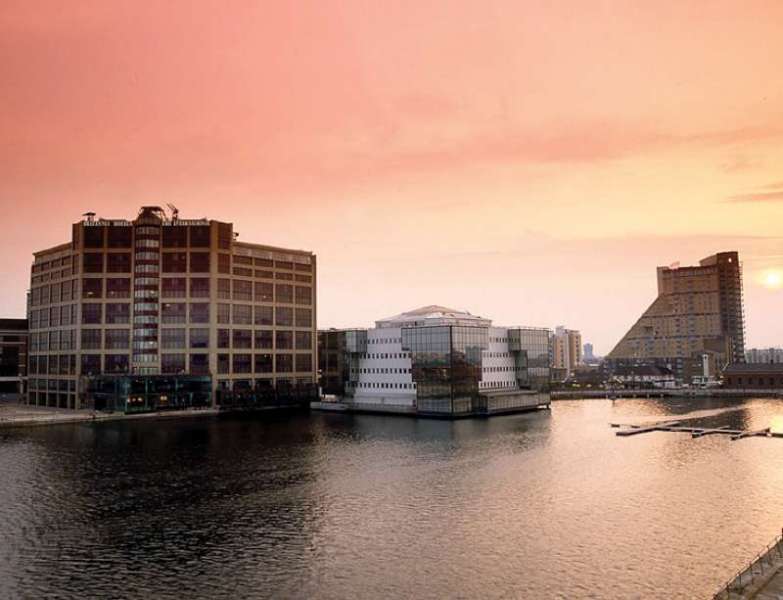 Britannia International Hotel