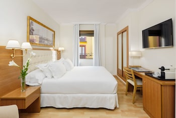 H10 Corregidor Boutique Hotel