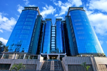 Prideinn Azure Hotel
