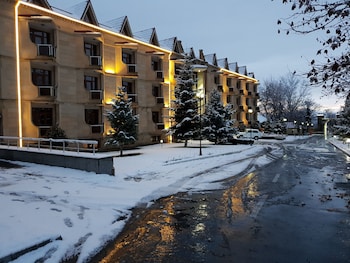 Qafqaz Yeddi Gozel Hotel