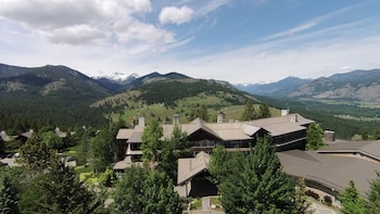 Sun Mountain Lodge