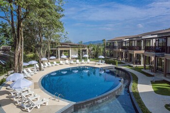 The Leaf on The Sands