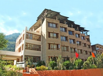 Hotel Sitara International