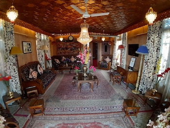 Badyari Palace Group of House boats