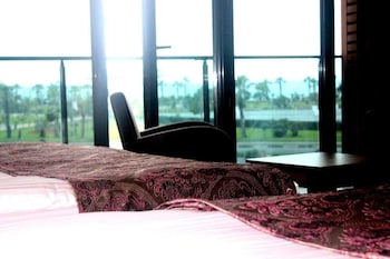 Euphoria Apartments and Residence