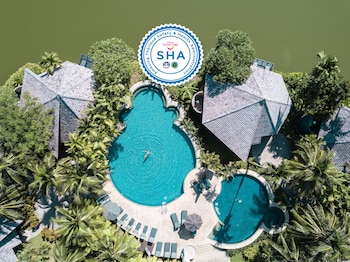 Peace Laguna Resort and Spa