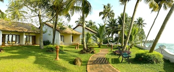 Abad Whispering Palms