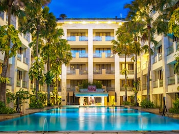 Aston Kuta Hotel & Residence