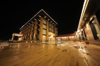 Sarovar Portico Somnath