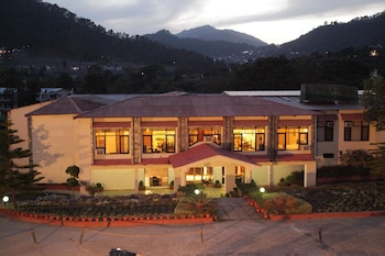 Country Inn - Bhimtal