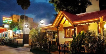 Hotel Mamallaa Heritage