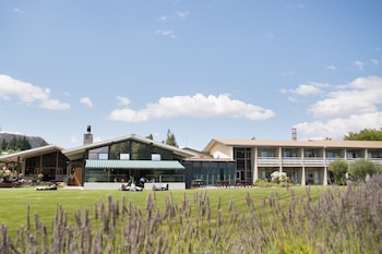 Wanaka Hotel