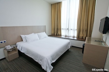 Aqueen Hotel Lavender